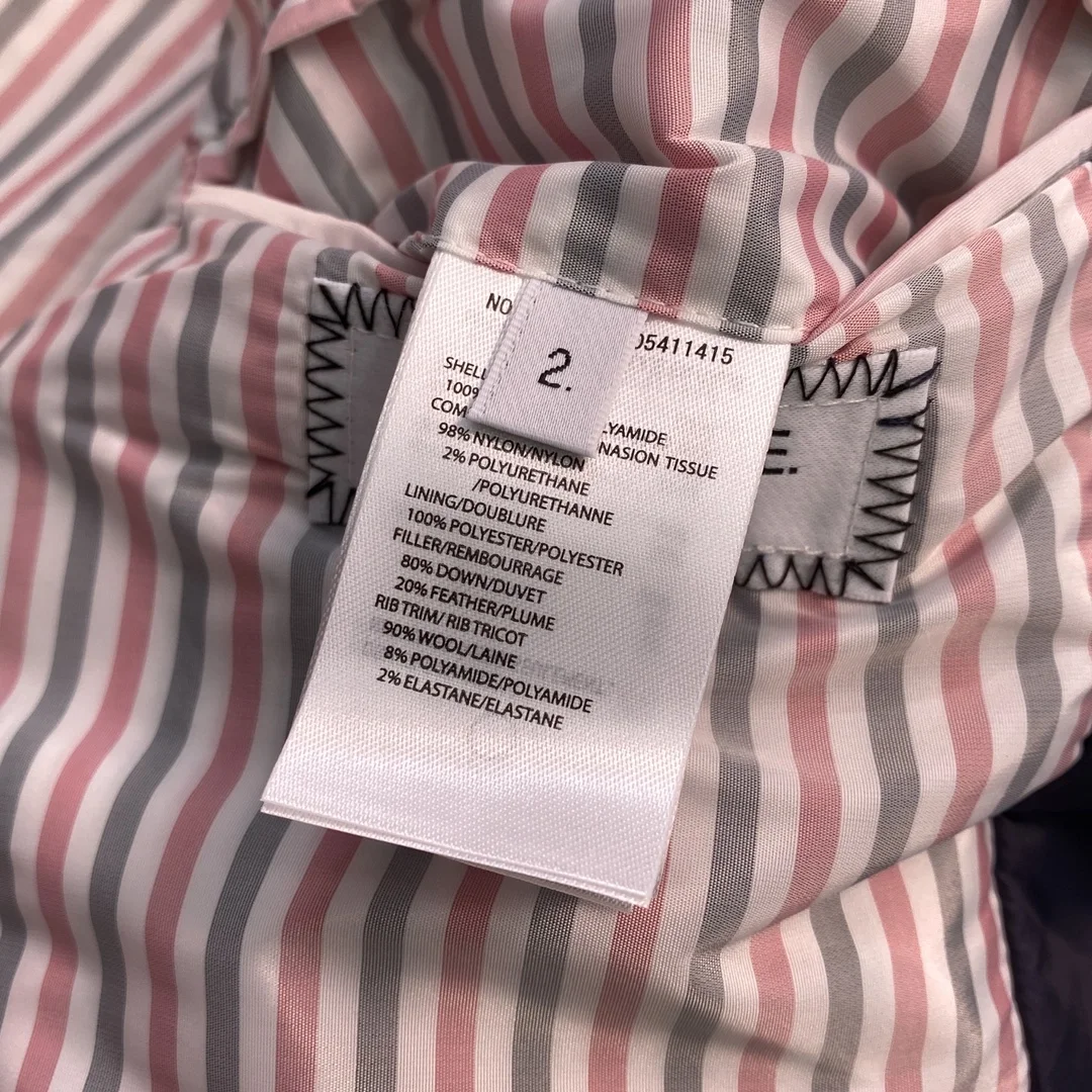 톰브라운 네이비 매트 나일론 4바 다운 자켓