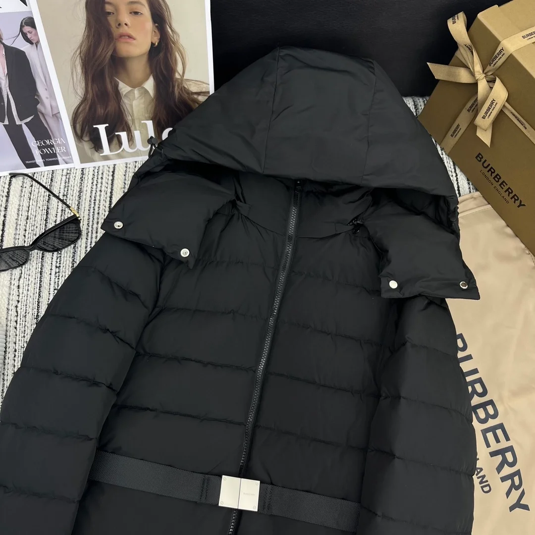 버버리 벨트 푸퍼 자켓