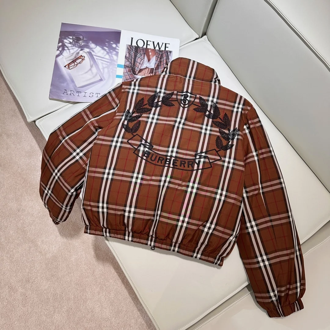 버버리 크롭 체크 나일론 퍼퍼 자켓