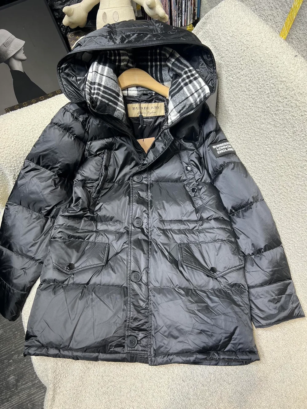 버버리 락우드 패딩 코트