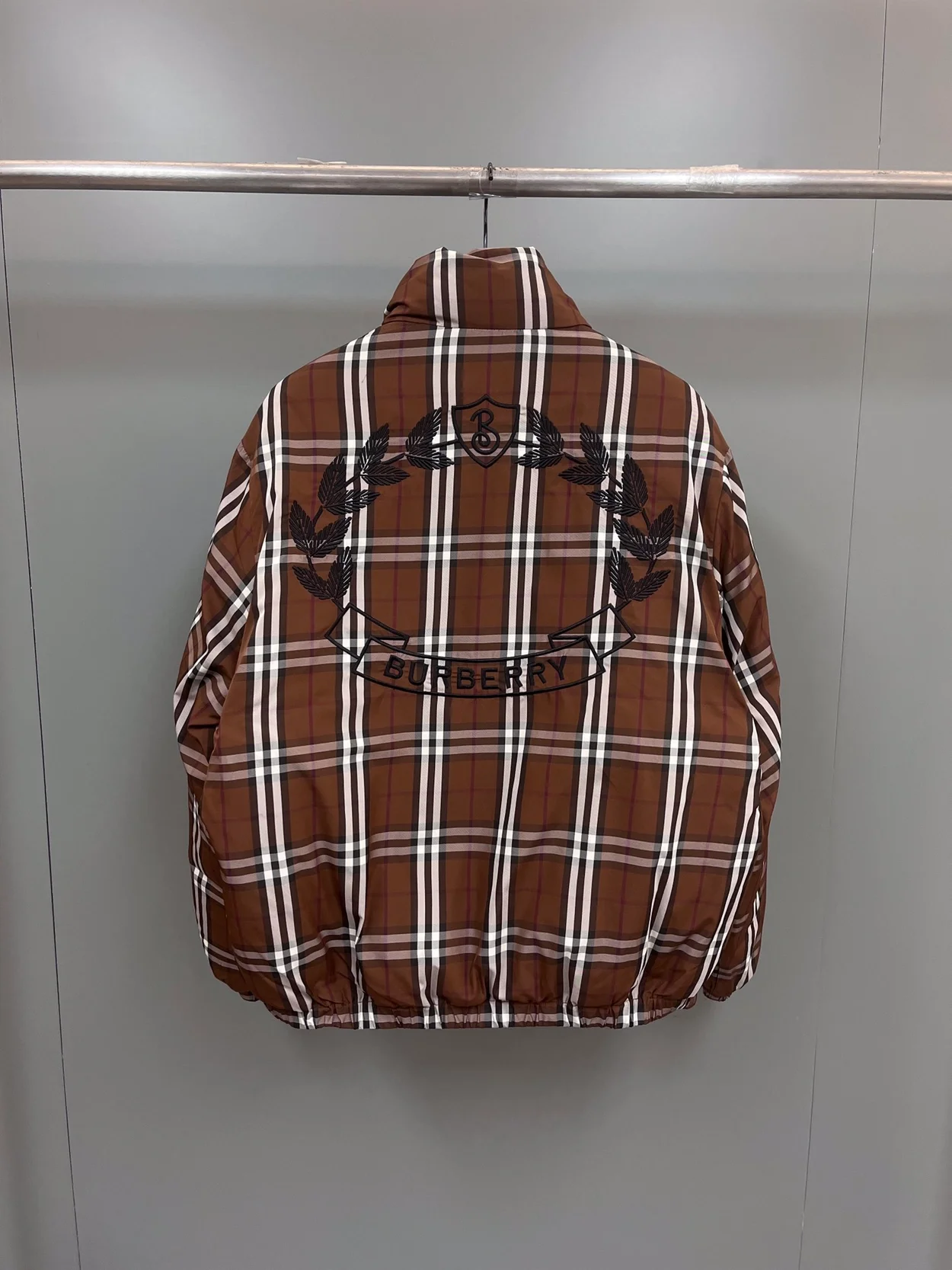 버버리 체크 다크 버치 브라운 자켓