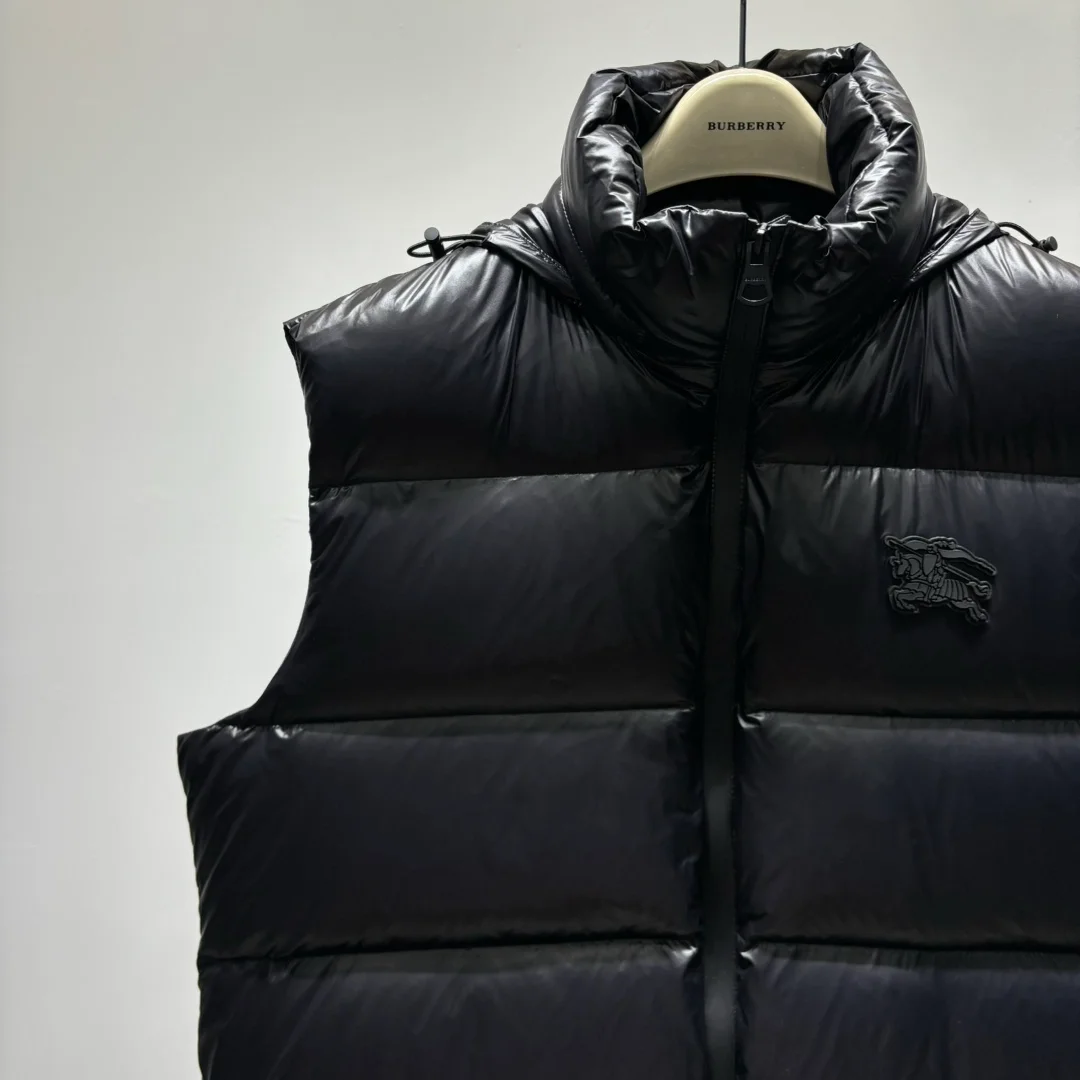 버버리 하이넥 패딩 질레 베스트