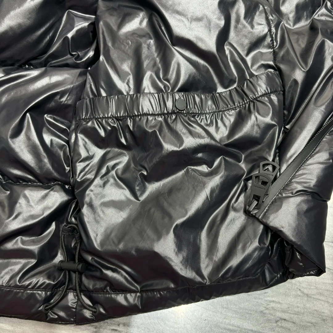 버버리 하이넥 패딩 질레 베스트