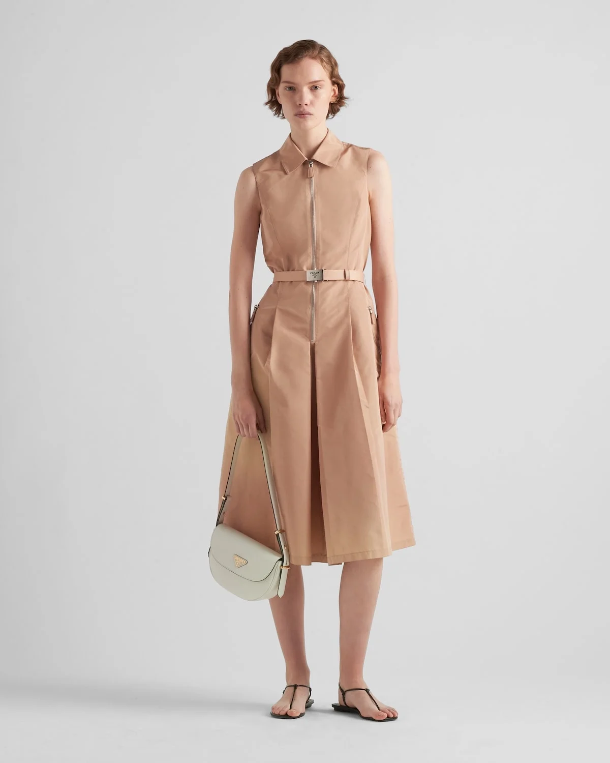 프라다 아르케 레더 플랩 숄더백 화이트