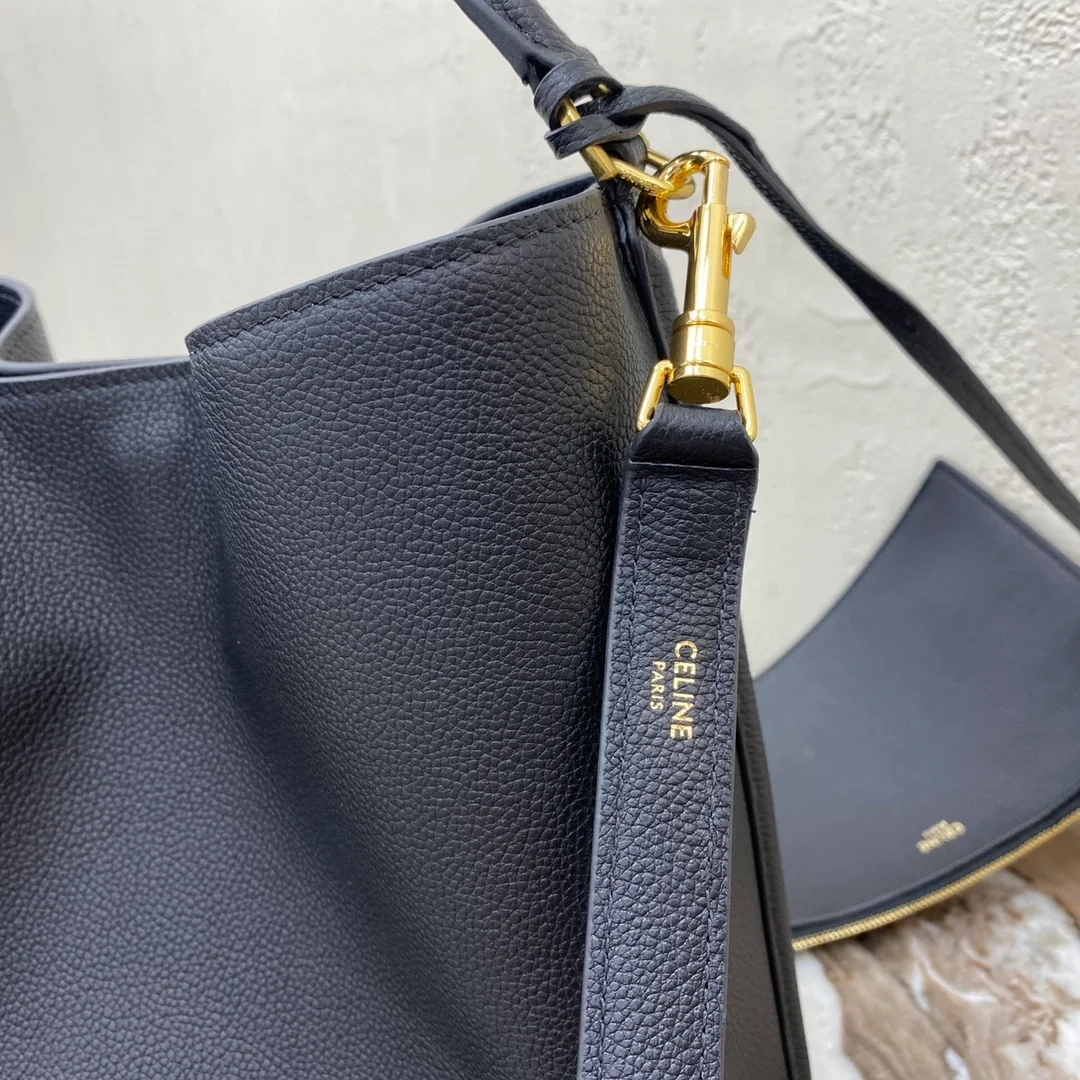 셀린느 버킷 16백 블랙