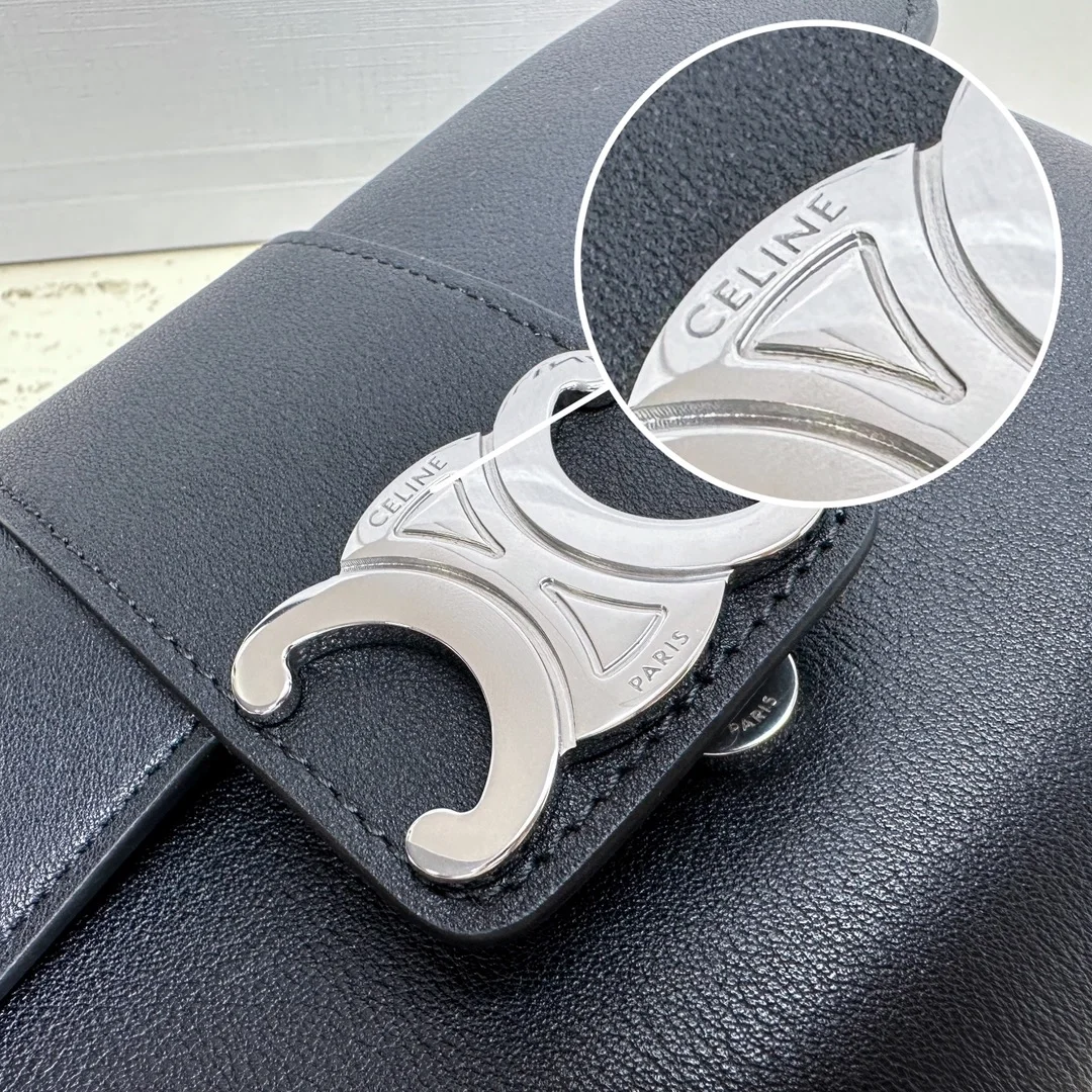 셀린느 틴 빅투아르 백 실버블랙