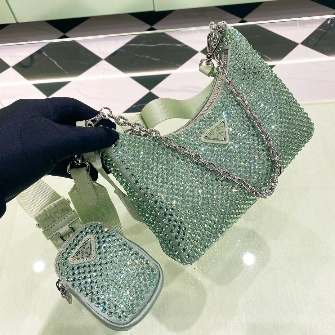 프라다 리에디션 2005 리나일론 크리스탈 숄더백 아쿠아