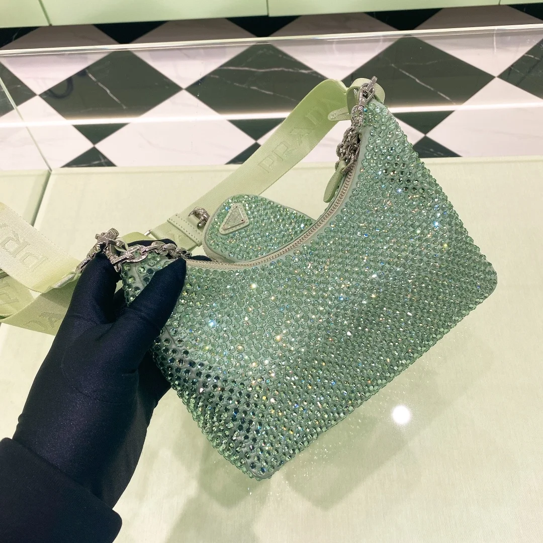 프라다 리에디션 2005 리나일론 크리스탈 숄더백 아쿠아