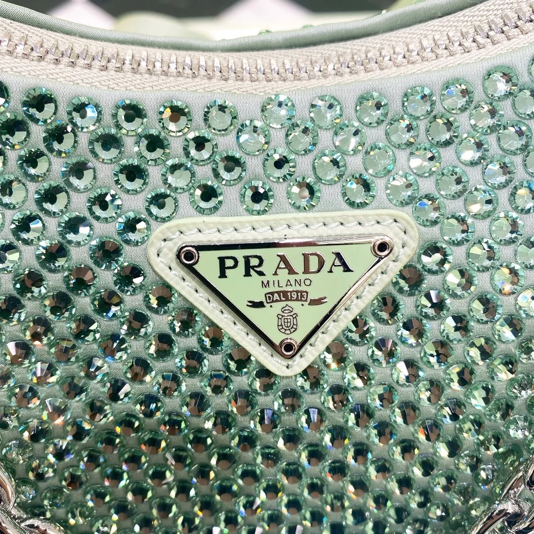 프라다 리에디션 2005 리나일론 크리스탈 숄더백 아쿠아