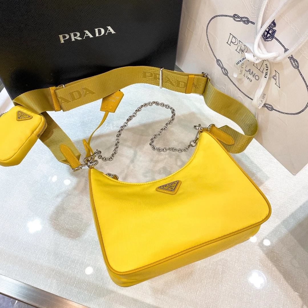 프라다 리에디션 2005 리나일론 숄더백 옐로우