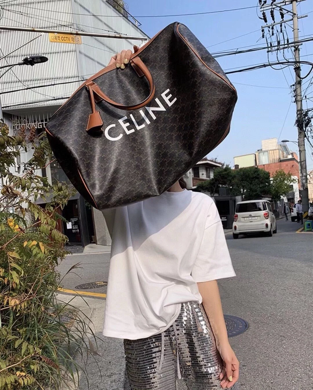 셀린느 라지 트래블백 탠