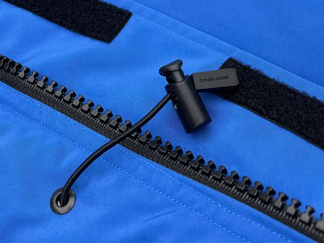 캐나다구스 익스페디션 파카