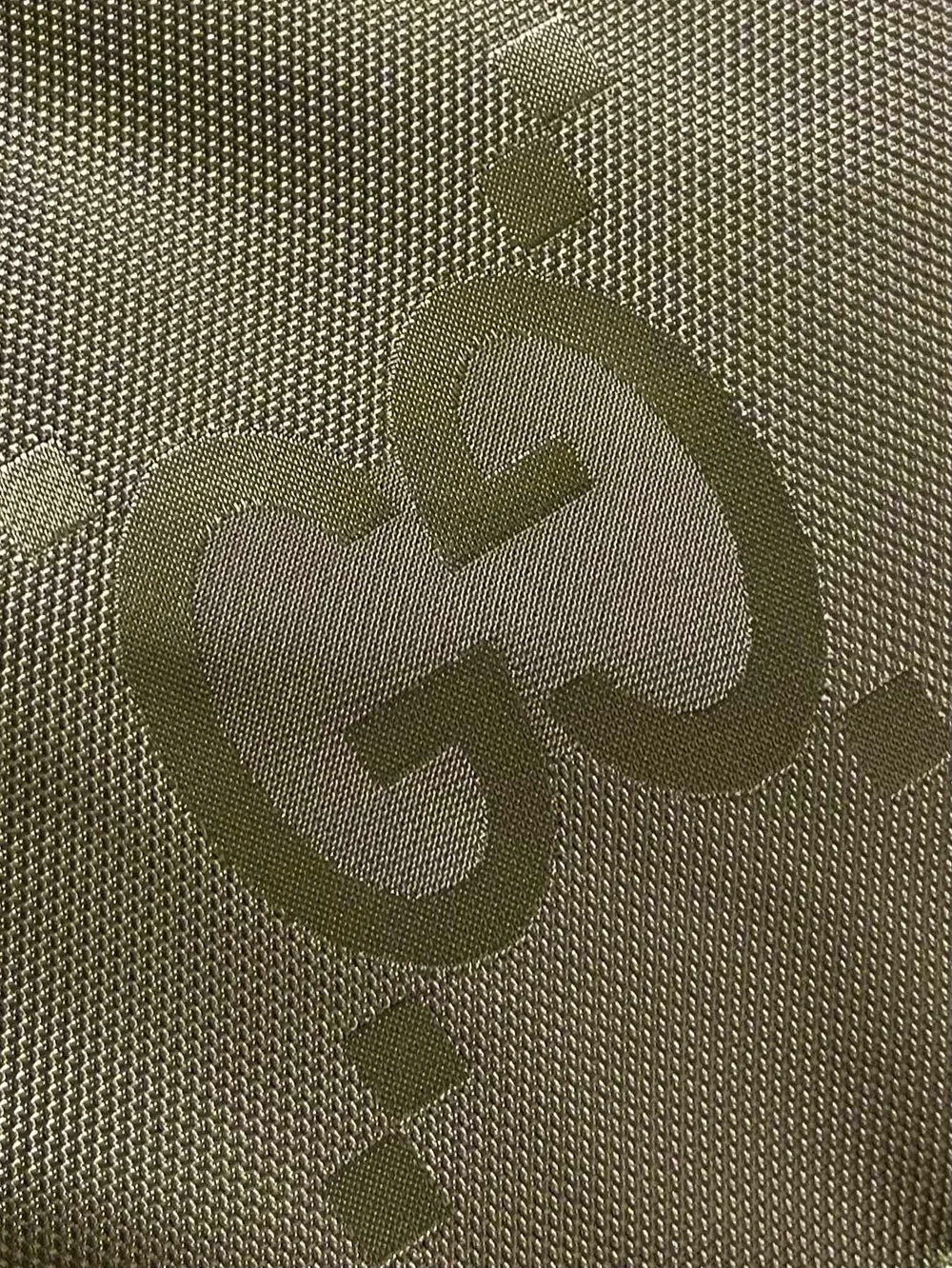 구찌 점보 GG 캔버스 다운 베스트