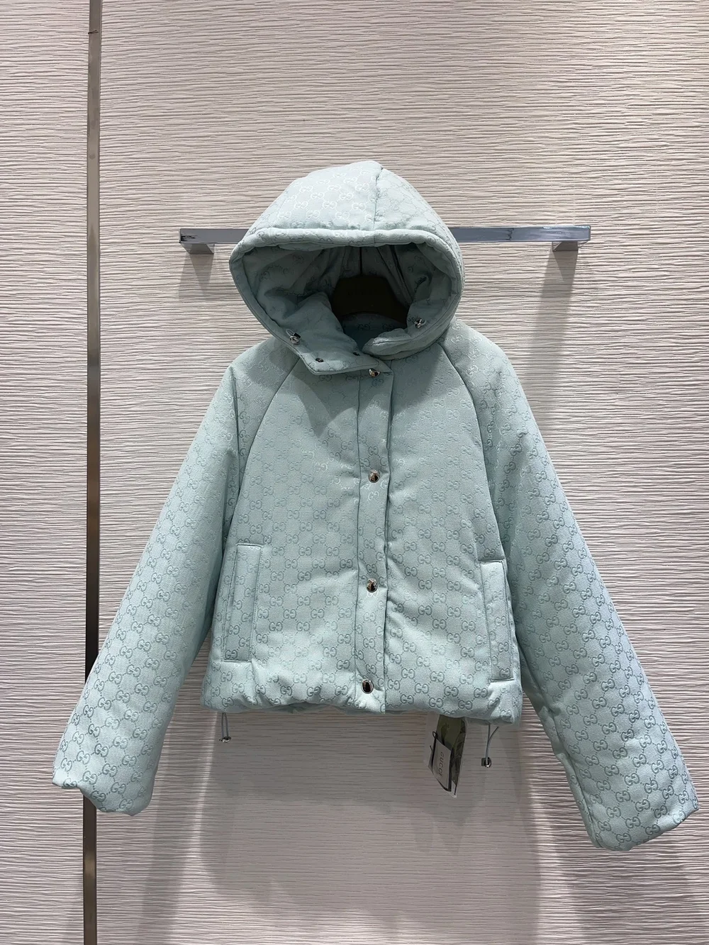 구찌 수프림 크롭 후드 자켓