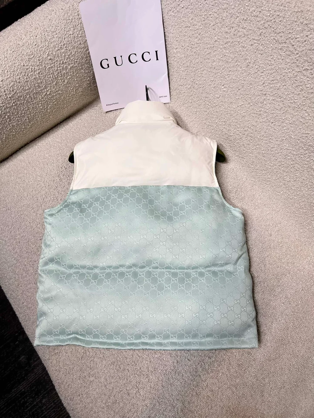 구찌 코튼 캔버스 패디드 질렛