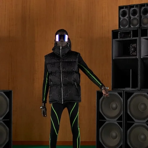 구찌 점보 GG 캔버스 베스트