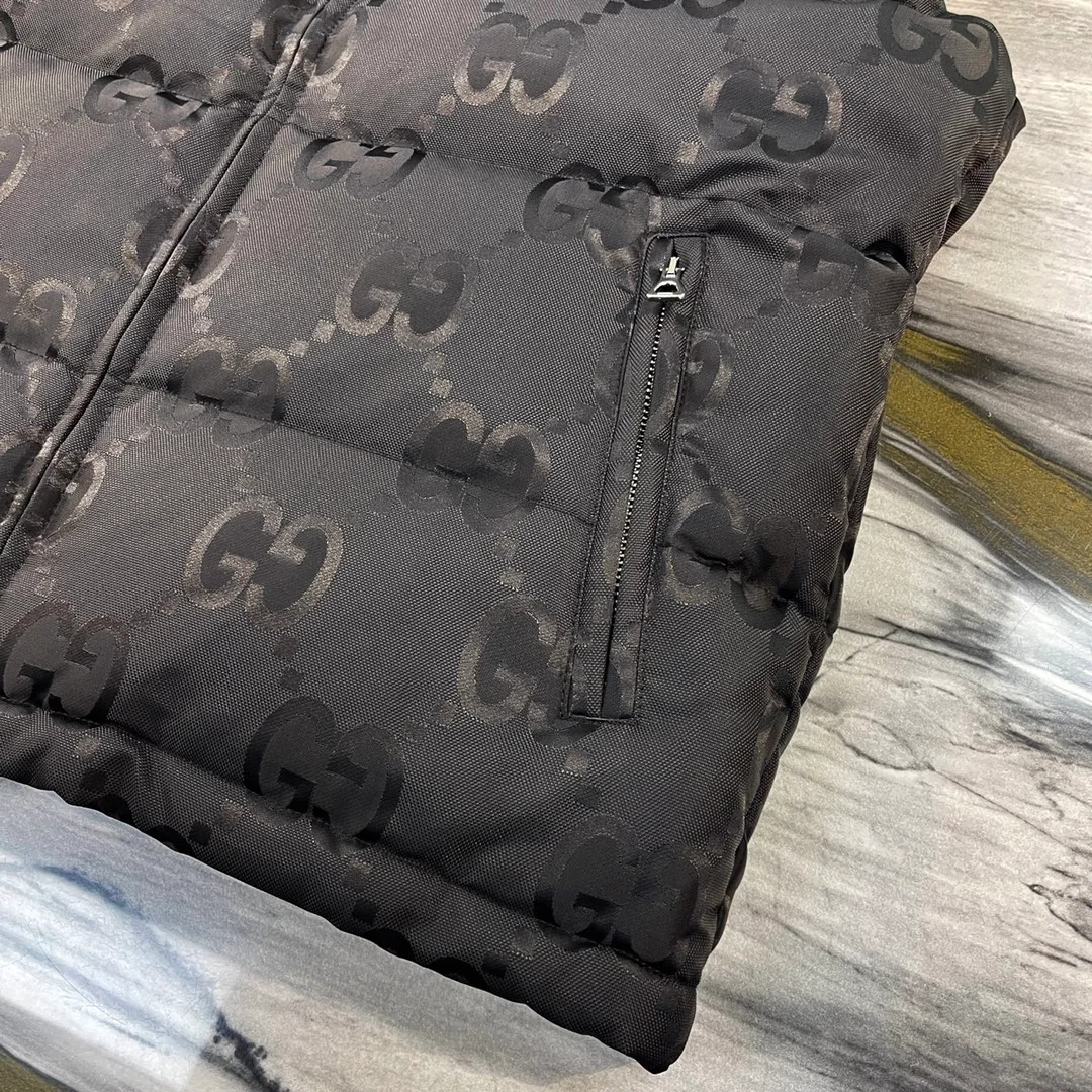 구찌 점보 GG 캔버스 베스트