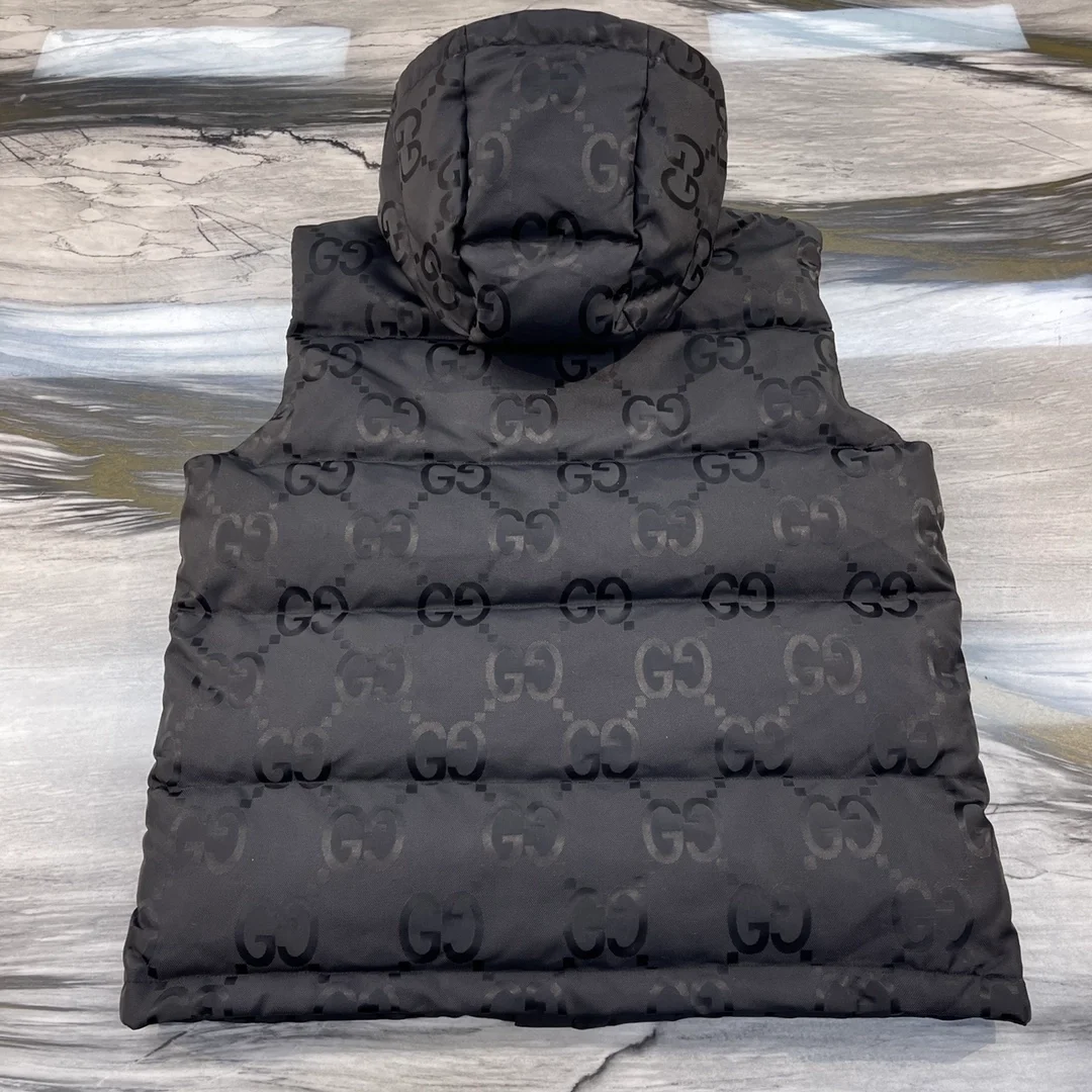 구찌 점보 GG 캔버스 베스트