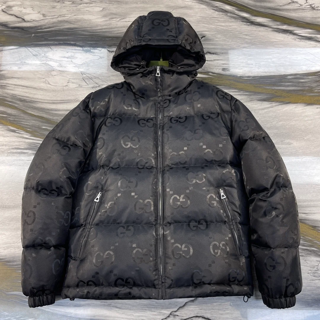 구찌 점보 GG 캔버스 다운 자켓