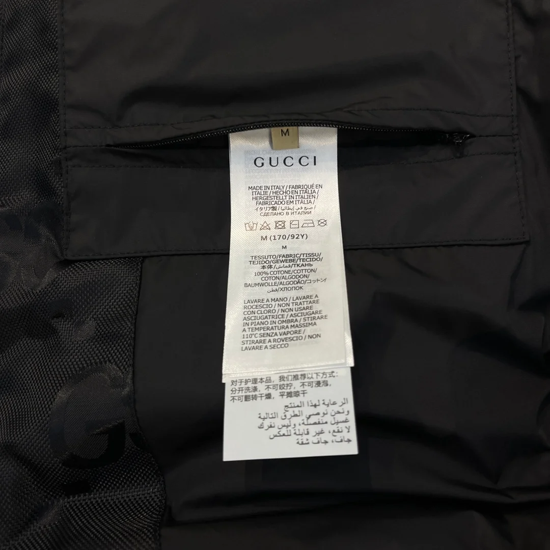 구찌 점보 GG 캔버스 다운 자켓