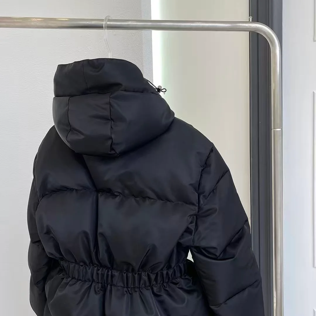 프라다 25FW 리나일론 다운 재킷 블랙(최신상)