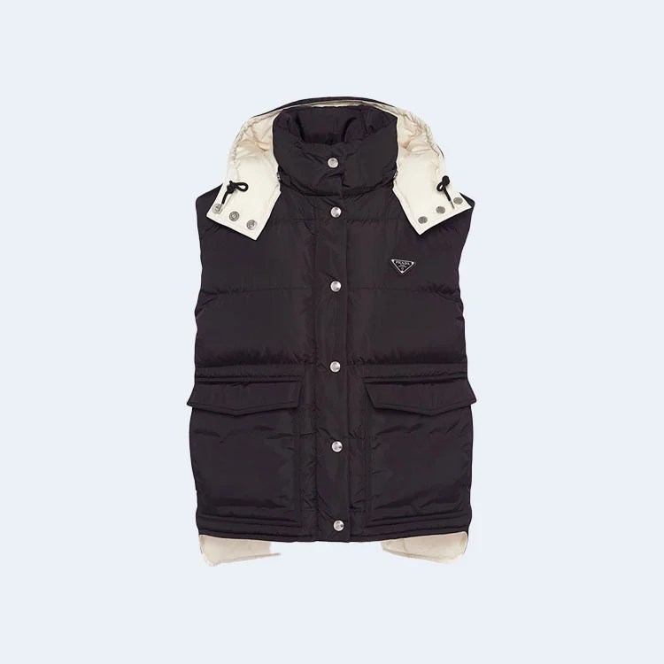 프라다 리나일론 패딩 베스트