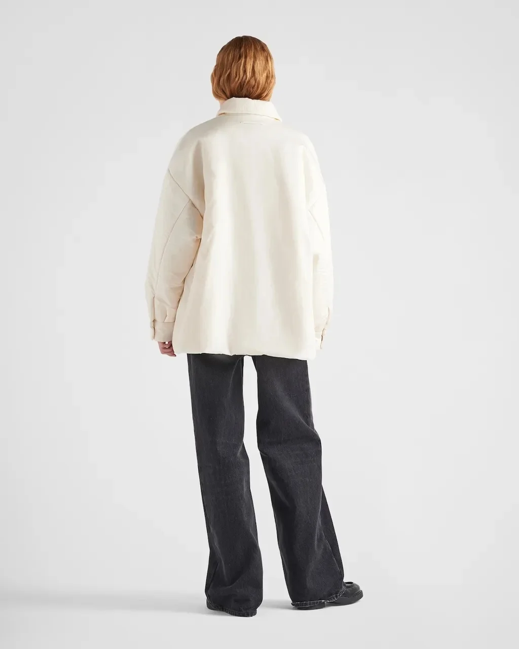 프라다 라이트 리나일론 패딩 자켓