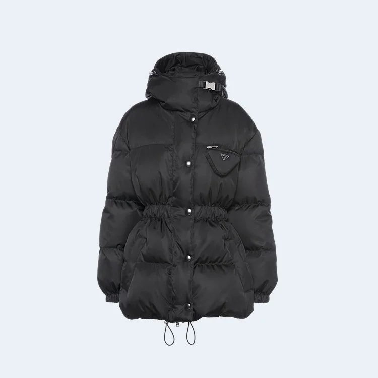 프라다 트라이앵글 파우치 리나일론 다운 자켓