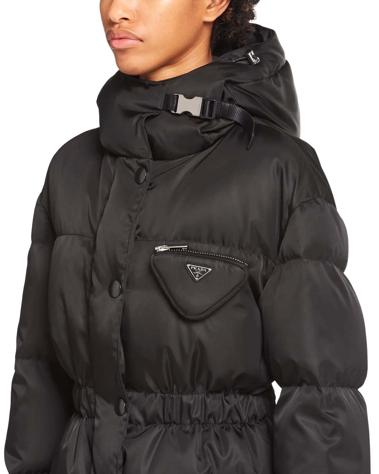 프라다 트라이앵글 파우치 리나일론 다운 자켓