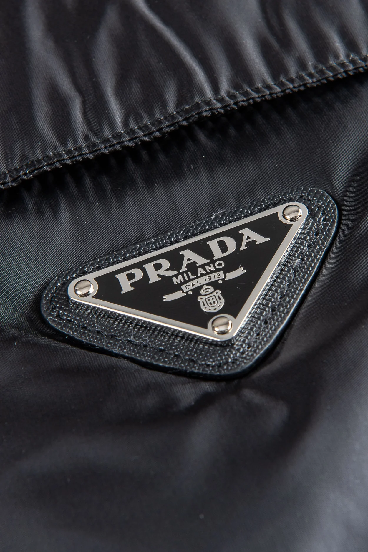 프라다 리나일론 슬리브스 푸퍼 자켓