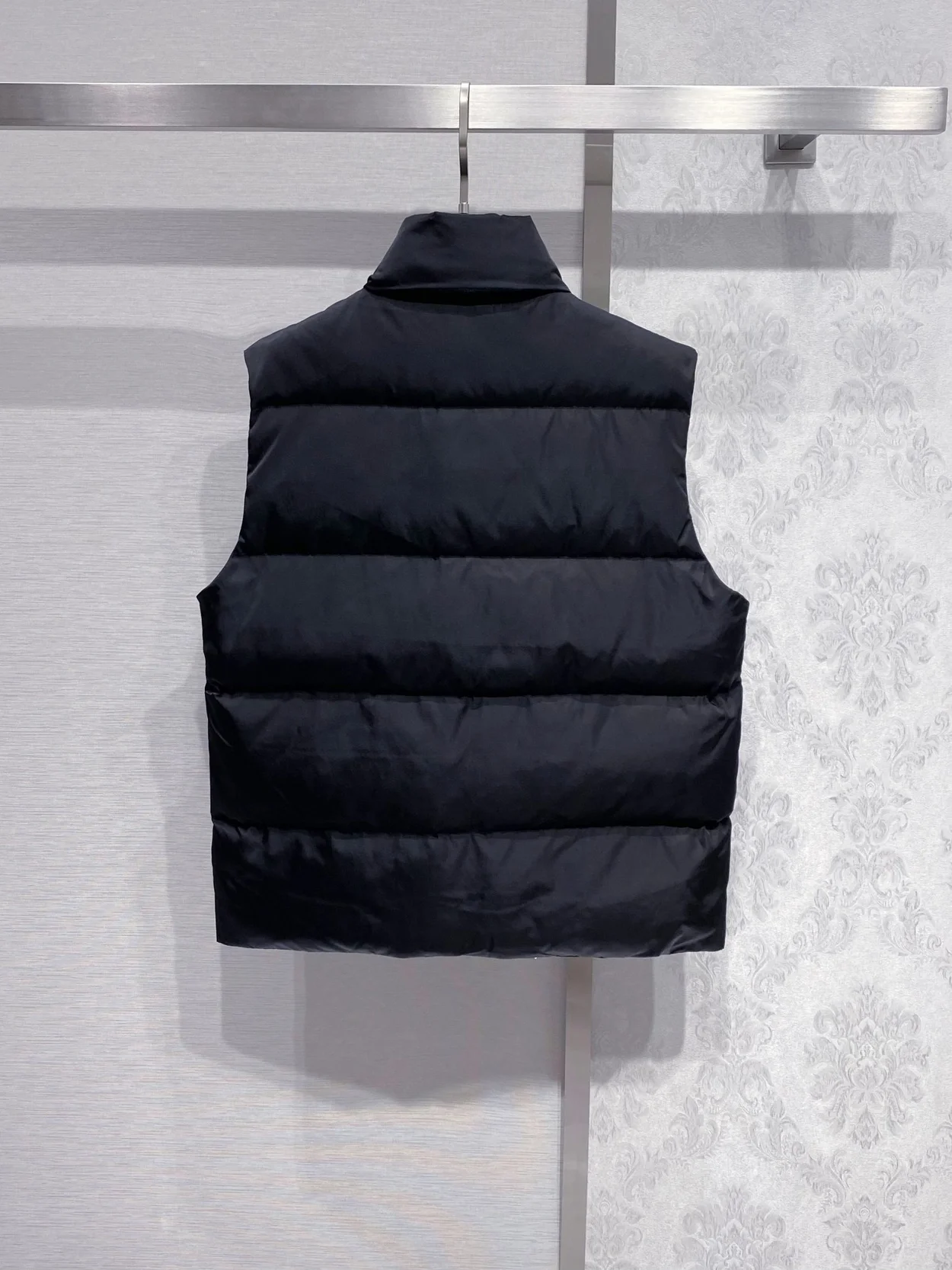 프라다 삼각로고 패치 베스트