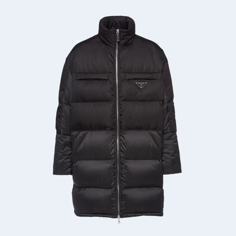 프라다 테크니컬 패브릭 다운 패딩