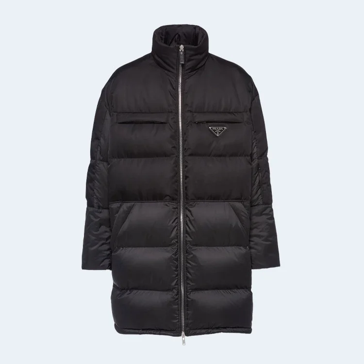 프라다 테크니컬 패브릭 다운 패딩