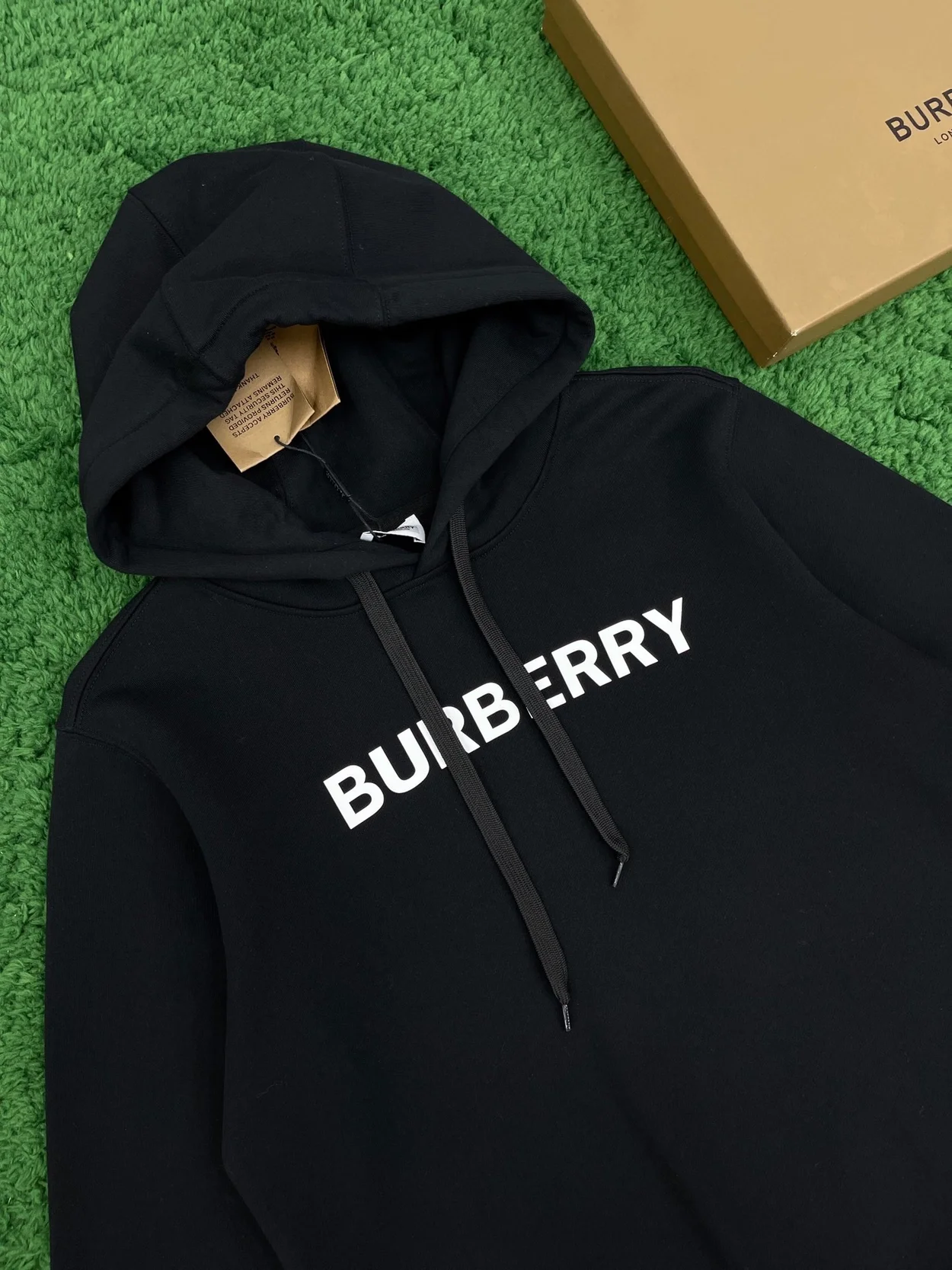 버버리 로고 프린트 코튼 후드 블랙