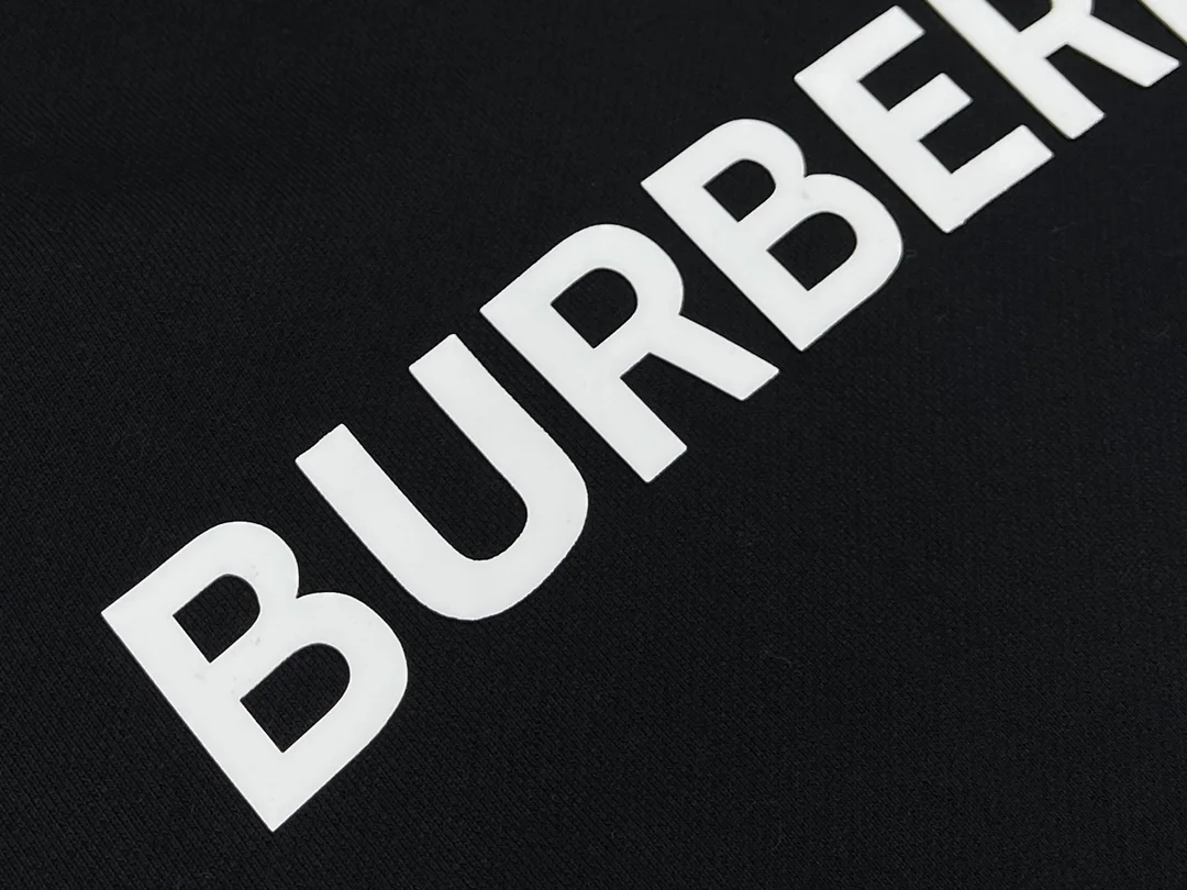 버버리 로고 프린트 코튼 후드 블랙