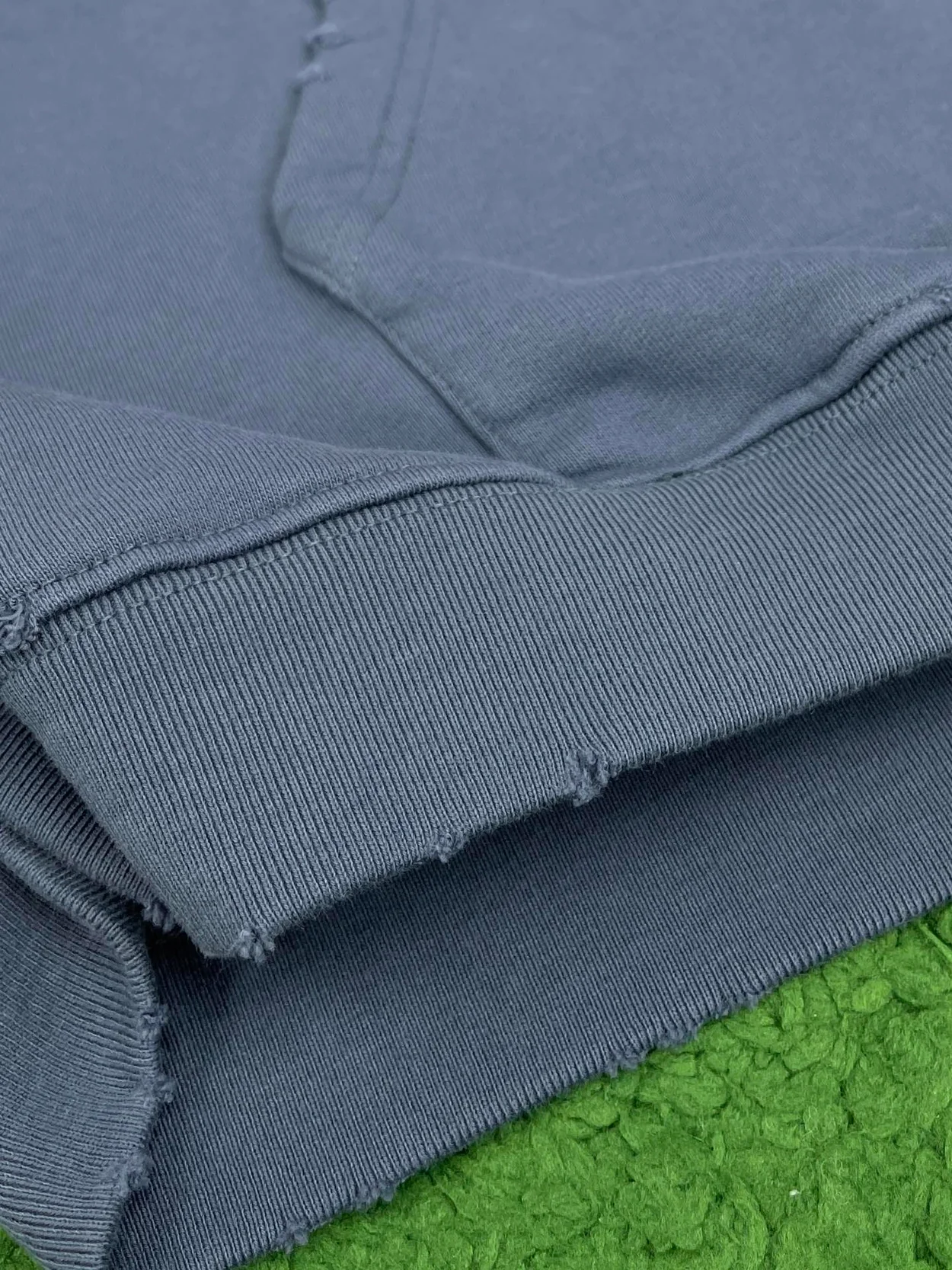 발렌시아가 BB 아이콘 후드 라지 핏 블루