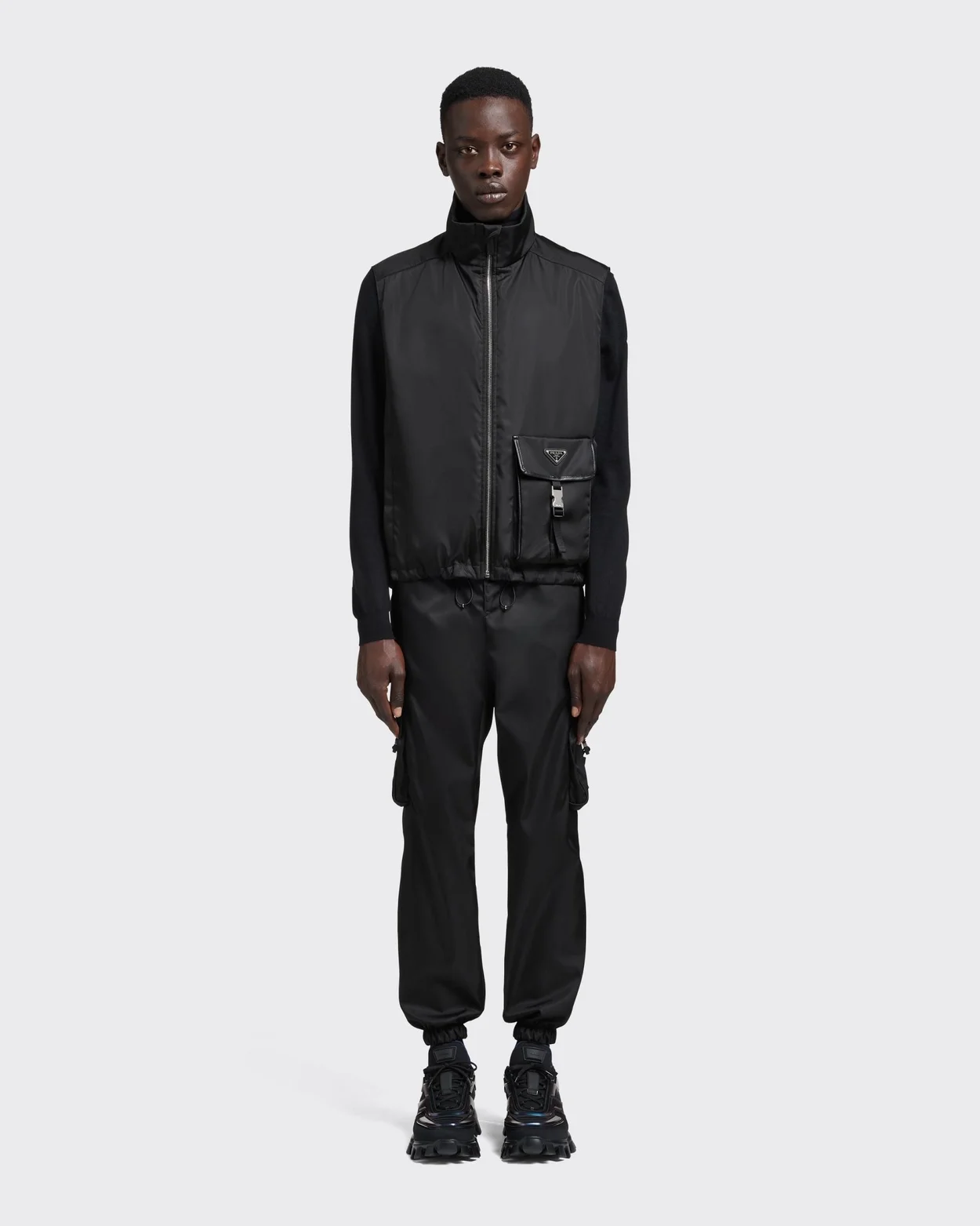 프라다 리나일론 베스트 블랙