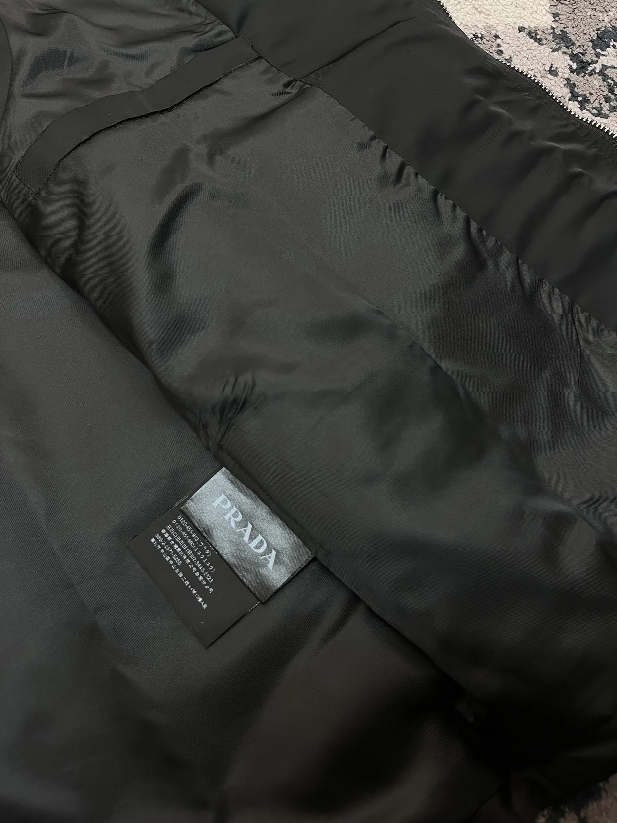 프라다 리나일론 베스트 블랙