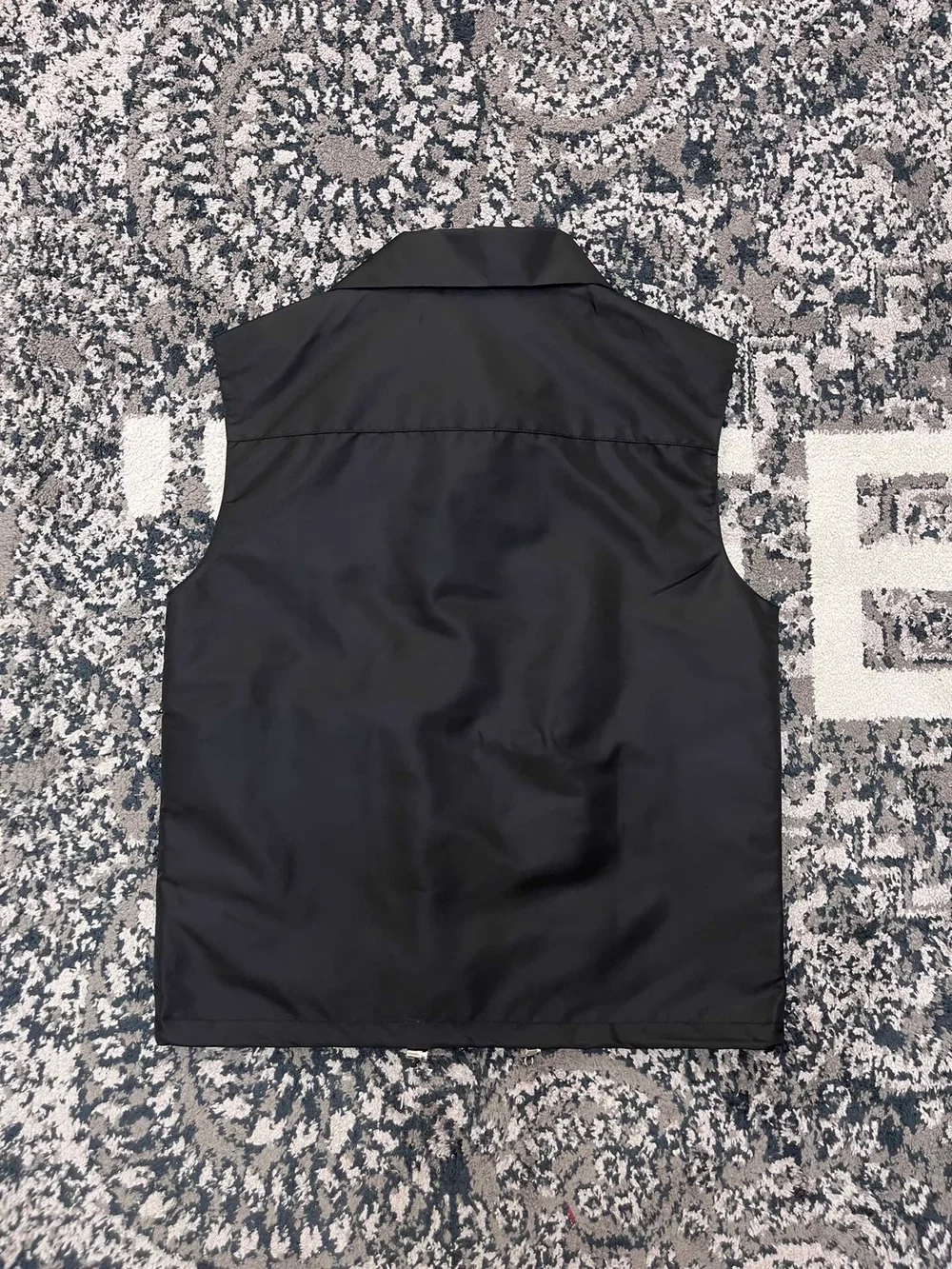 프라다 리나일론 베스트 블랙