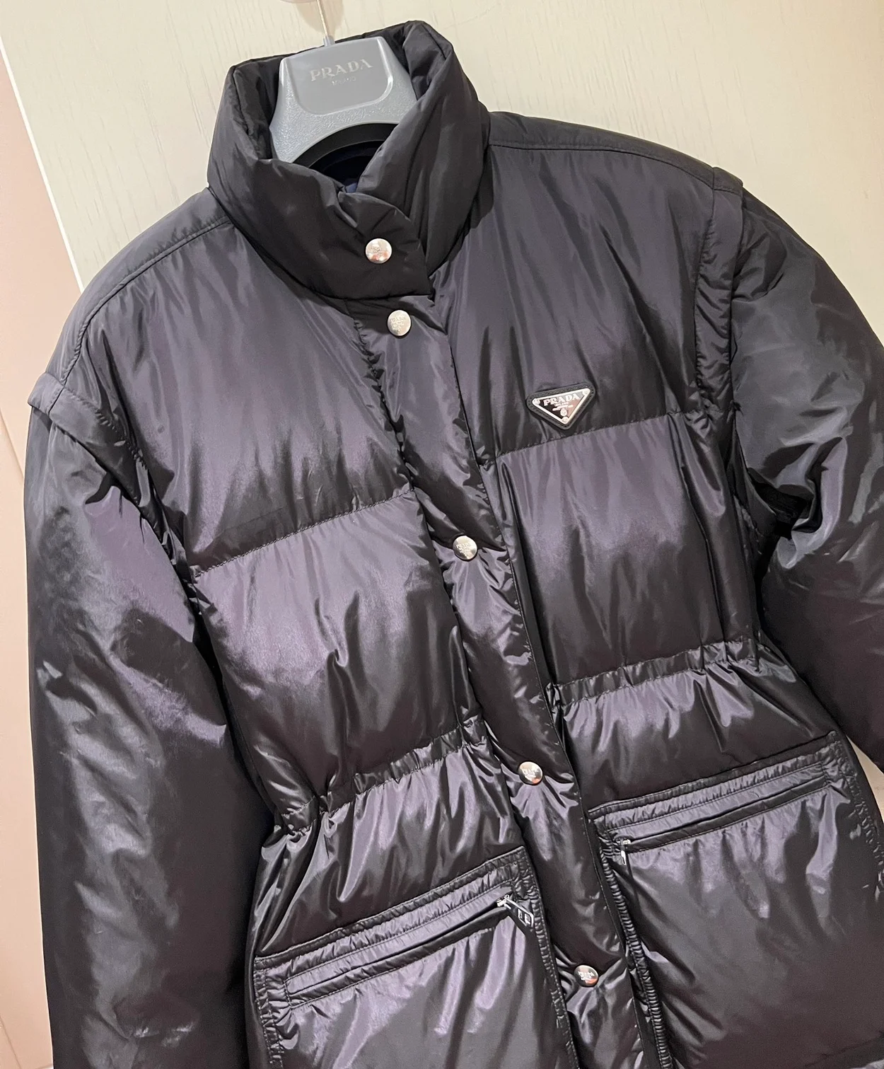 프라다 리나일론 다운 롱 패딩 자켓