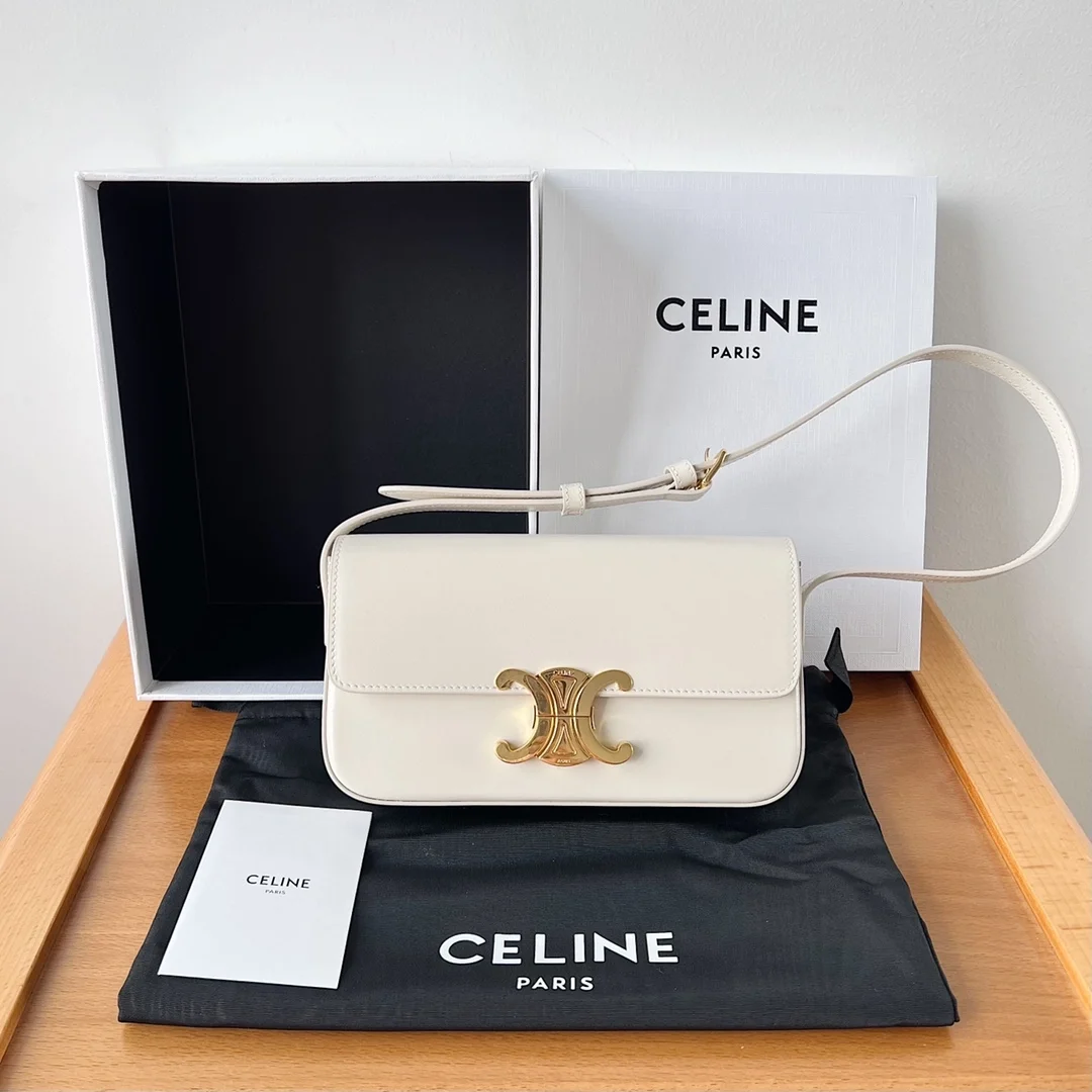 셀린느 클로드 숄더백 샤이니 화이트