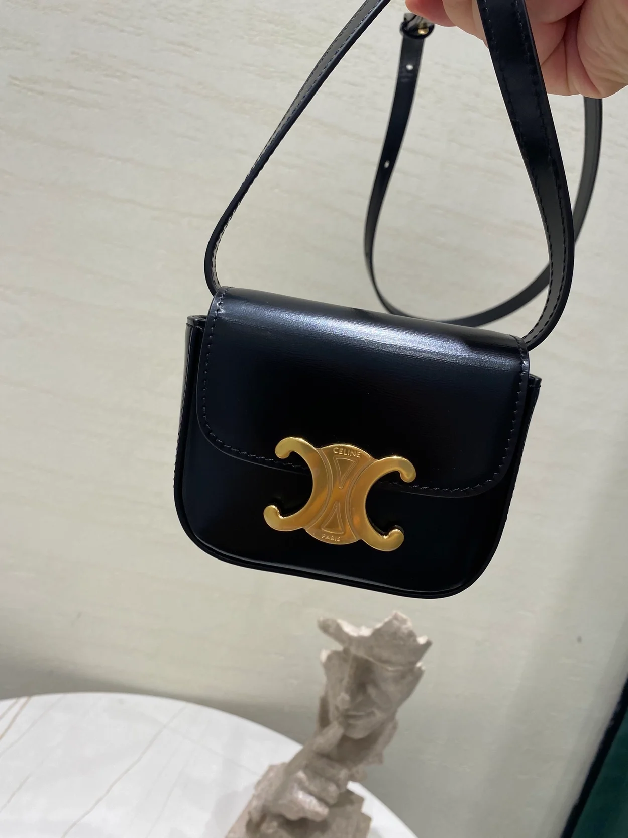 셀린느 미니 클로드 백 블랙