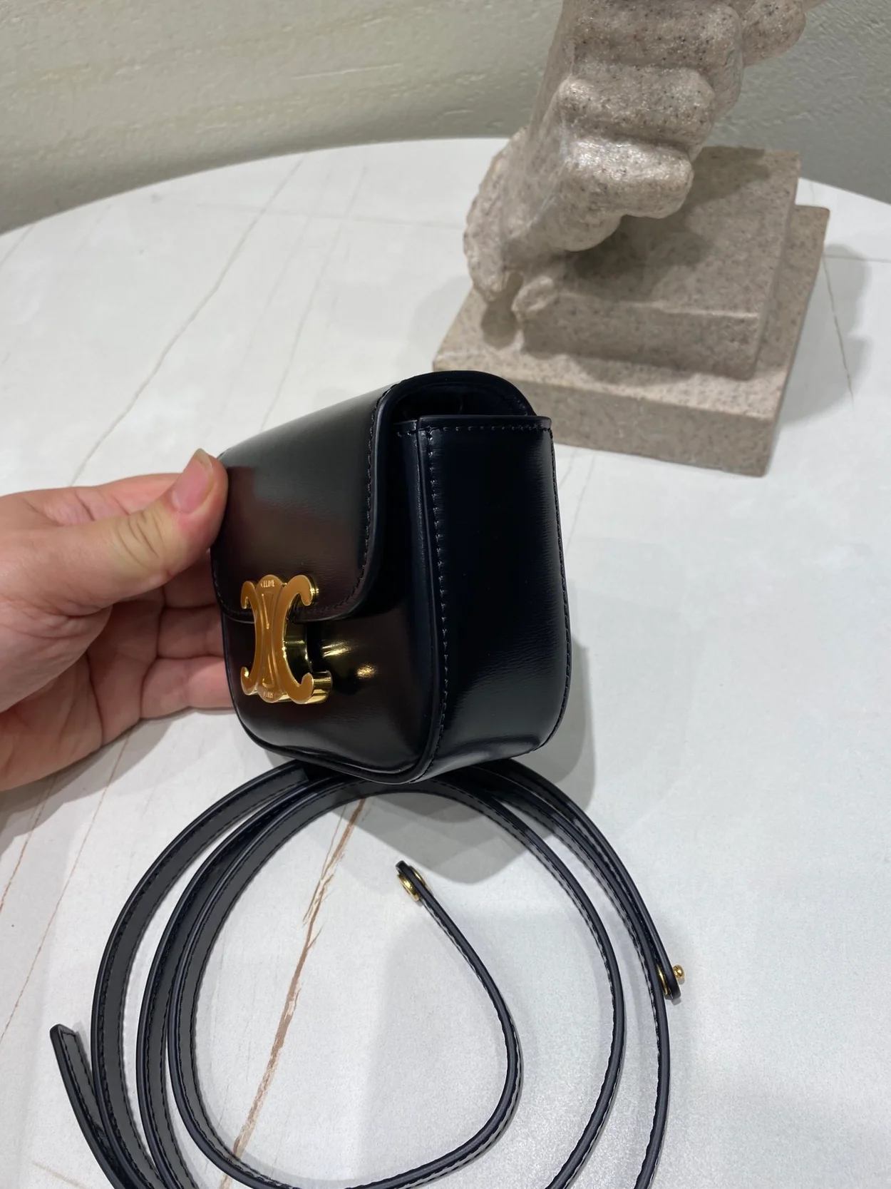 셀린느 미니 클로드 백 블랙