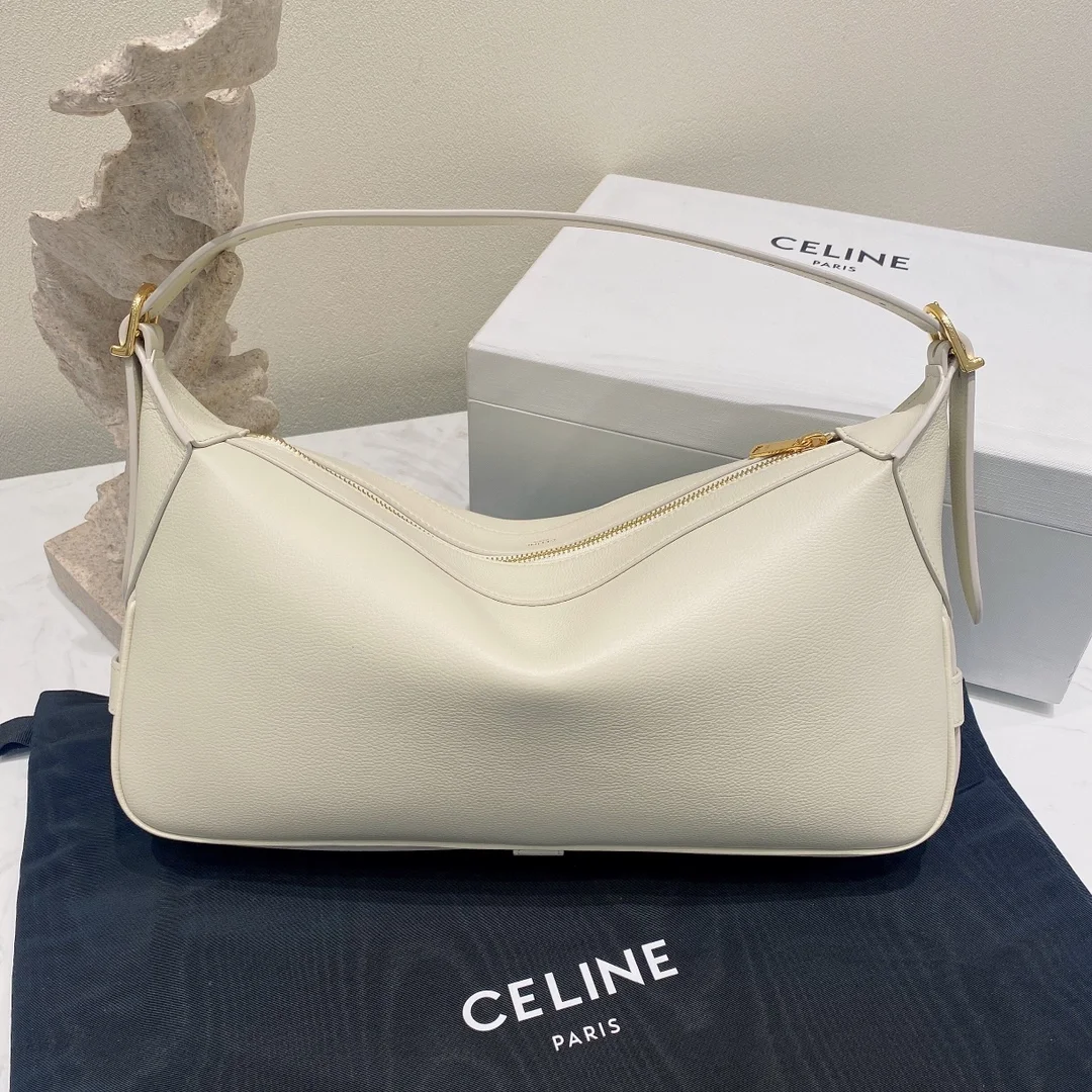 셀린느 미디움 로미 서플 백 화이트