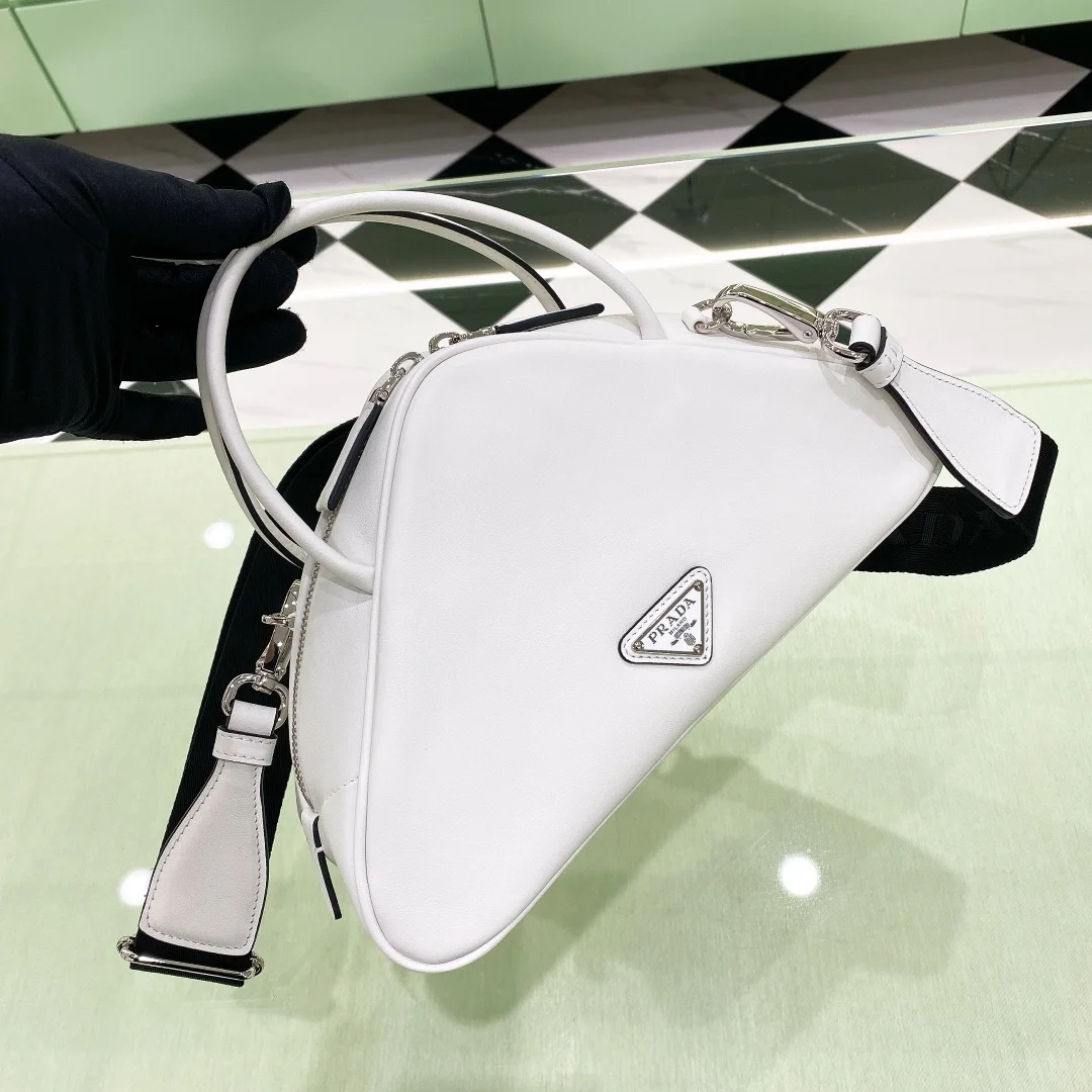 프라다 1BB082 화이트 숄더백
