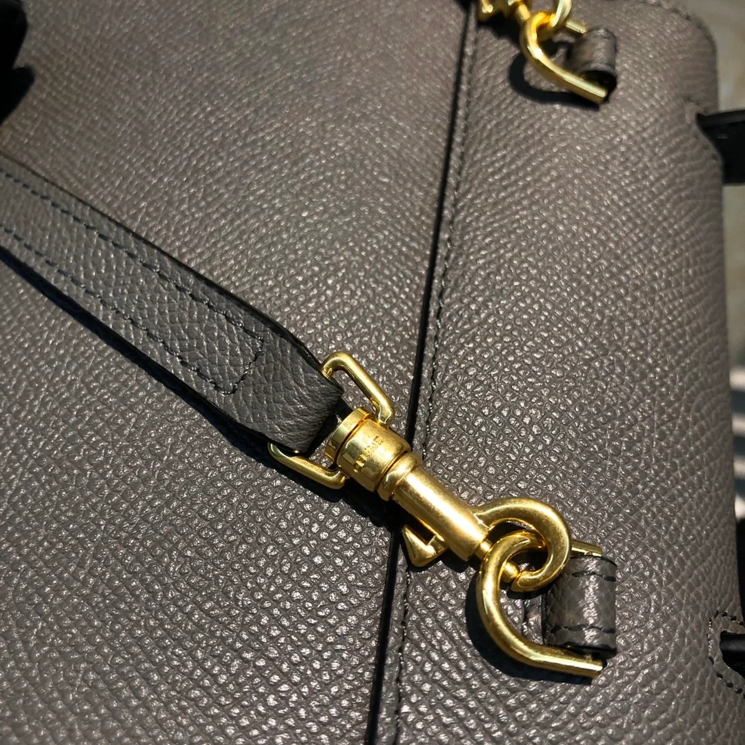 셀린느 피코 벨트백 그레이