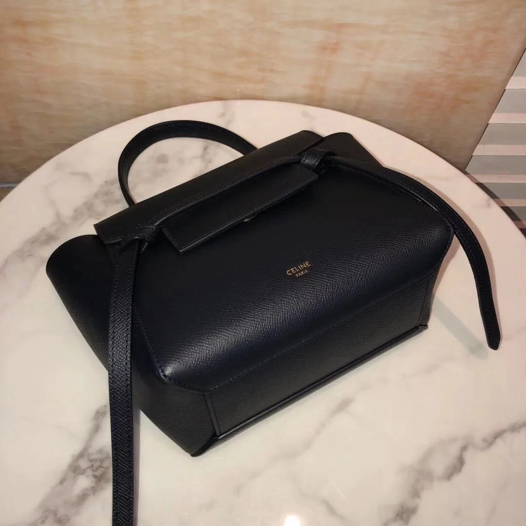 셀린느 나노 벨트백 블랙