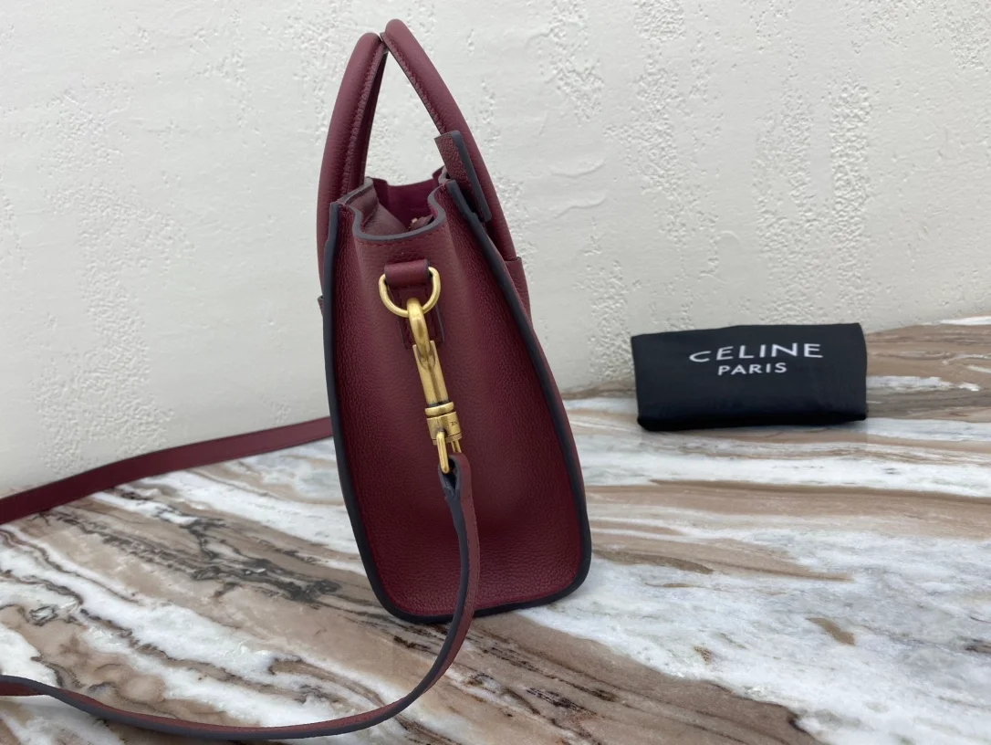 셀린느 나노 러기지백 드럼 카프스킨 골드레드