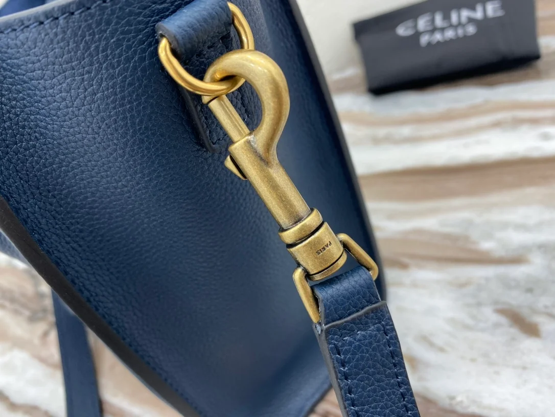 셀린느 나노 러기지백 드럼 카프스킨 골드블루