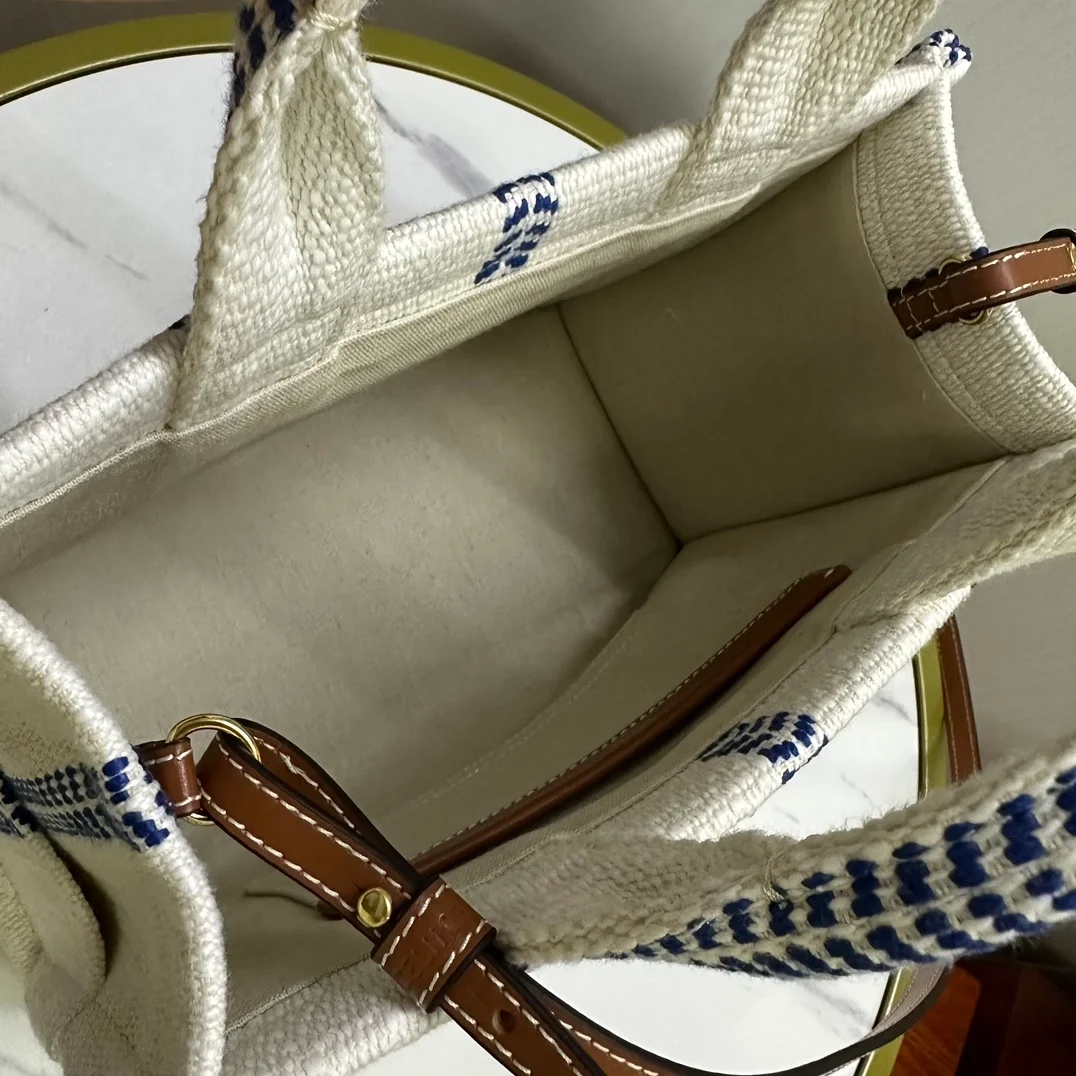 셀린느 스몰 타이스 카바스 화이트블루